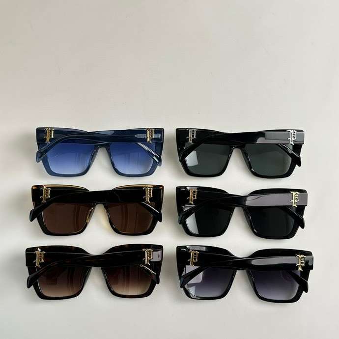 Picture of Chrome Hearts Sunglasses _SKUfw54045315fw